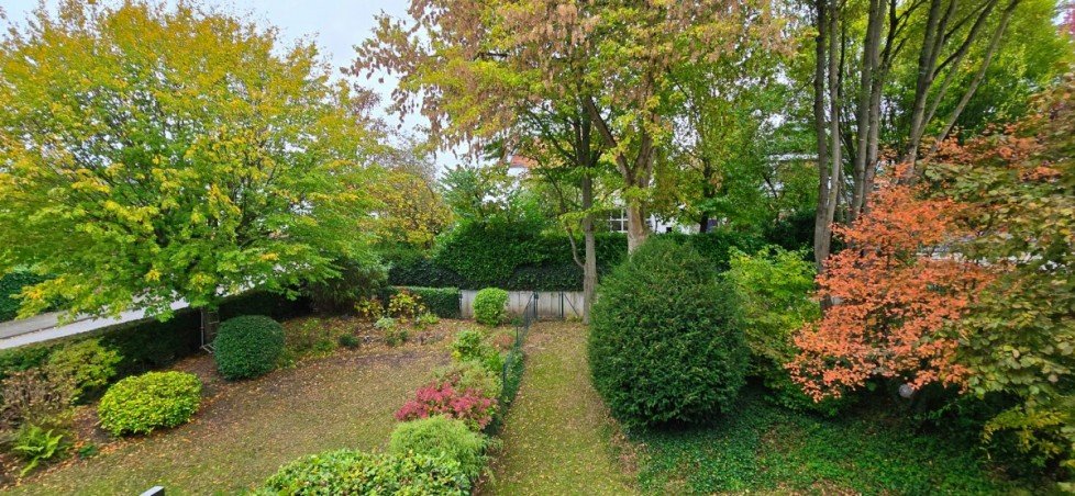 Gartenansicht (Foto3) Mehrfamilienhaus M�nchengladbach / Eicken