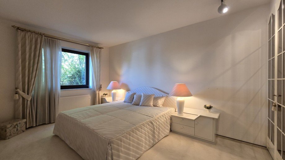 1 - EG links Mehrfamilienhaus M�nchengladbach / Gro�heide