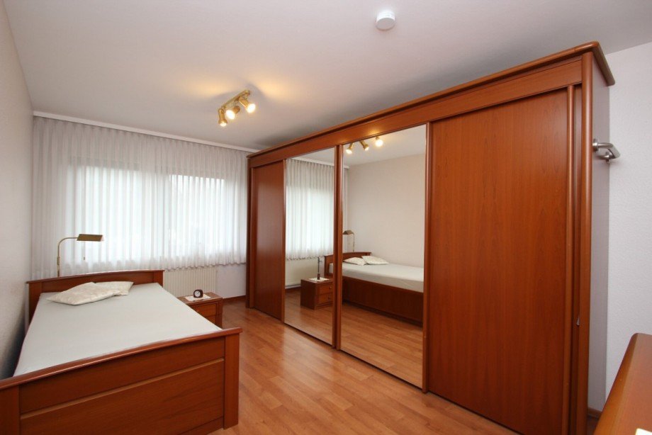2 - EG links Mehrfamilienhaus M�nchengladbach / Gro�heide