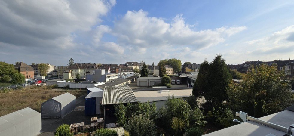 Aussicht vom Balkon Maisonettewohnung M�nchengladbach / Eicken
