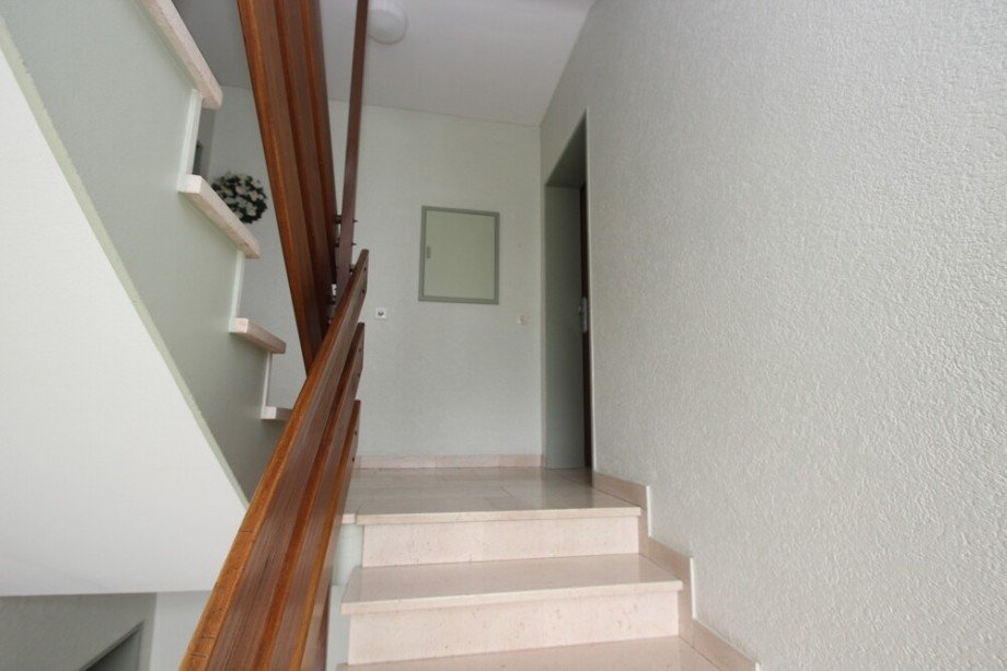 Treppenhaus Etagenwohnung Dormagen / Nievenheim