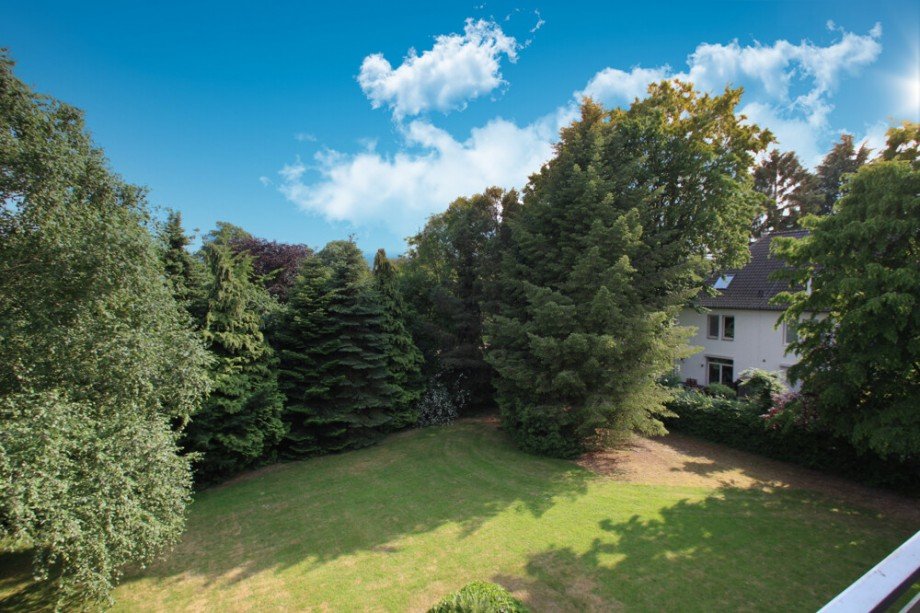 Aussicht vom Balkon Etagenwohnung M�nchengladbach / Grenzland-Stadion