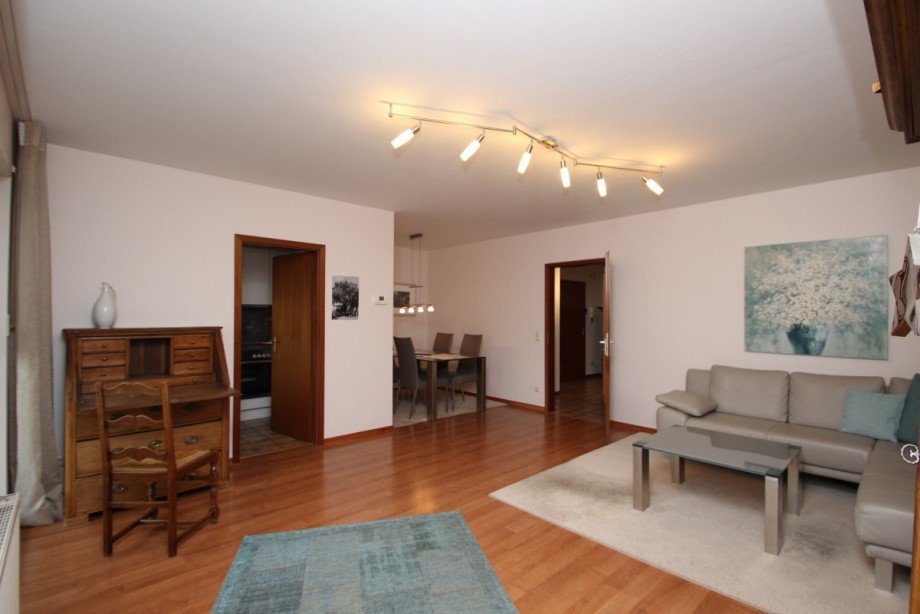2 - EG links Mehrfamilienhaus M�nchengladbach / Gro�heide