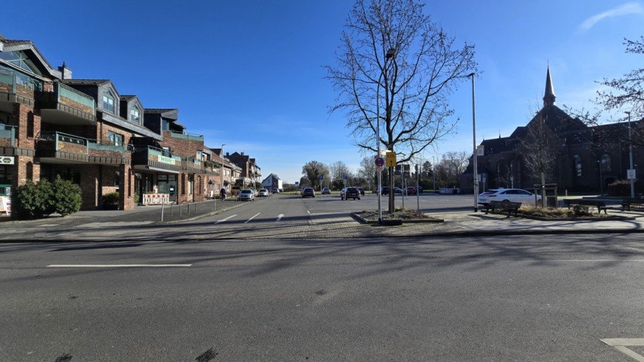 Umgebung Mehrfamilienhaus M�nchengladbach / Venn