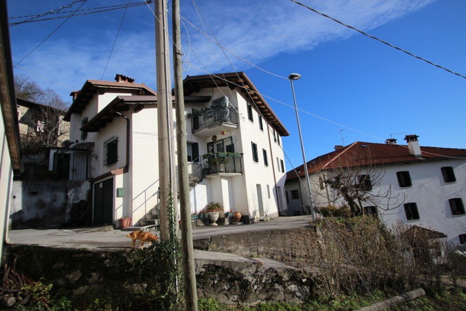 Au�enansicht (Foto 2) Einfamilienhaus Grimacco (UD)