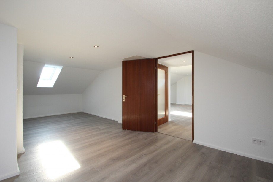 Dachgeschoss 2 Reihenmittelhaus M�nchengladbach / Pongs