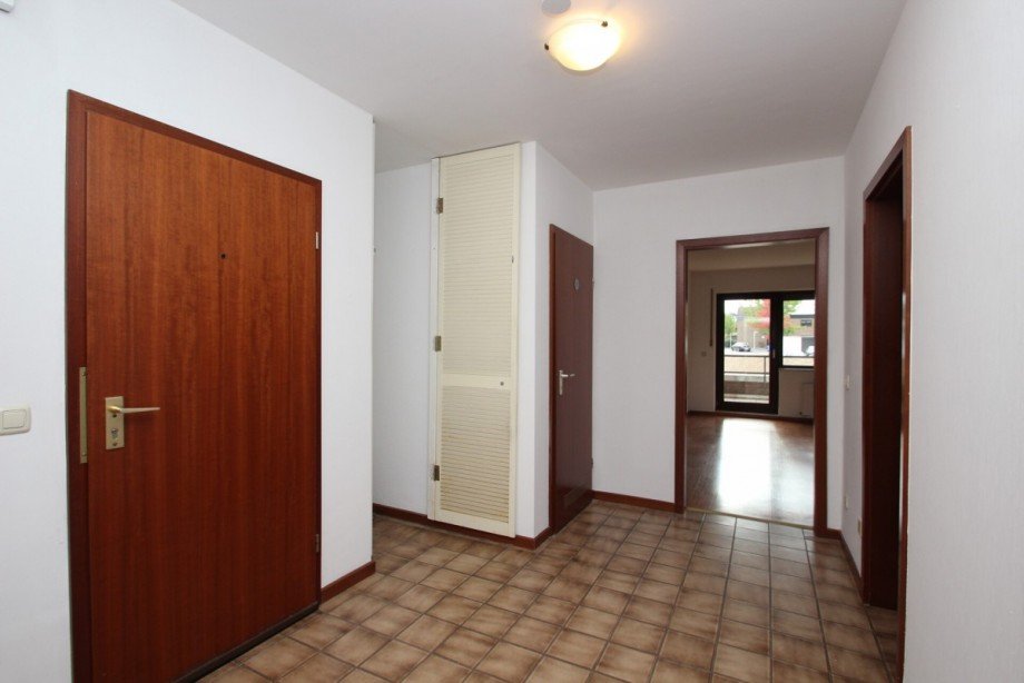 2 - EG rechts Mehrfamilienhaus M�nchengladbach / Gro�heide