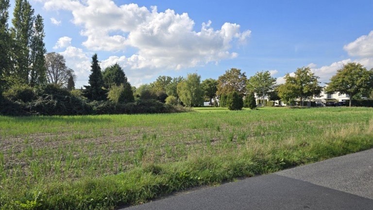 Grundst�ck M�nchengladbach / Gro�heide Wohngrundst�ck Prestige-Grundst�ck in bester Lage von MG-Gro�heide