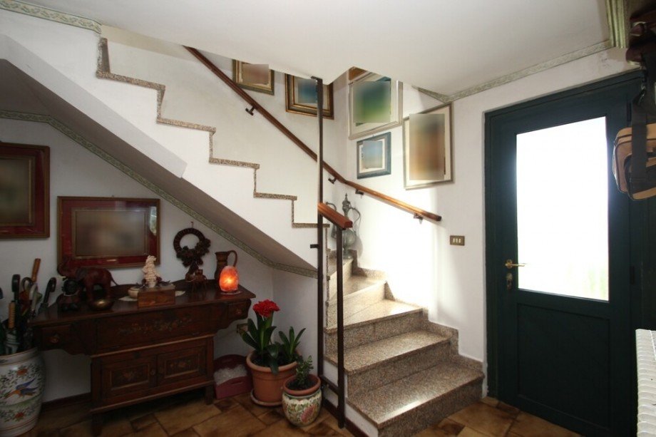 Treppenhaus Einfamilienhaus Grimacco (UD)